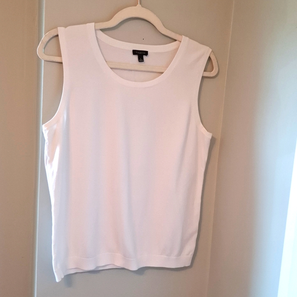 Talbots sz L, pure white sleeveless sweater. Cotton spandex blend.